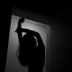 研研